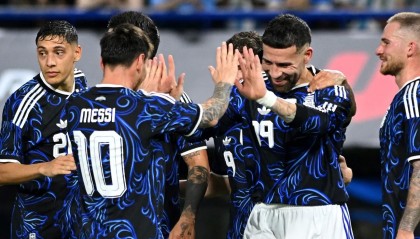 开云手机客户端-奥莱报：奥塔门迪主场告别战，梅西暖心让出点球机会