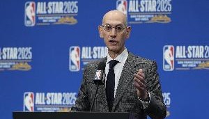 萧华：明年全明星赛将采用三队制 包含16名美国球员+8名国际球员
