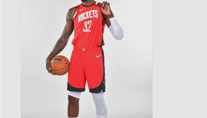 kaiyun-39岁老将！续约火箭队！最后一次联手杜兰特