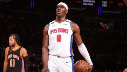 开云App下载-NBA最年轻球员战詹皇 后者登陆联盟时他尚未出生