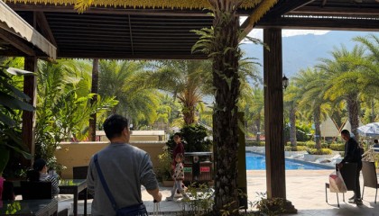 开云App下载-西双版纳偶遇王小愚儿观看湖人比赛|手机_新浪体育_新浪新闻