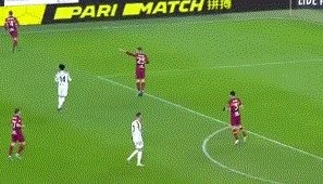 kaiyun-【意甲】C罗首开纪录+中框+造乌龙 尤文2比0胜罗马