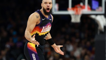 上头啊！狄龙24中11&amp;三分10中1拿到25分 技犯+关键恶犯葬送比赛