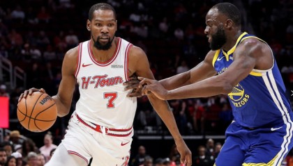 开云体育App-格林：联盟中我最喜欢防杜兰特 他是我遇到过最难防守的球员|德雷蒙德·格林|凯文·杜兰特|德拉蒙德-格林|休斯敦火箭队|金州勇士队_新浪体育_新浪新闻