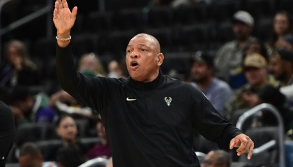 开云手机客户端-老里：这两年并不如愿 我本可以做得更好 哪怕球员更健康一些