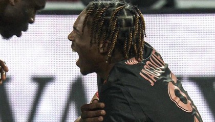 可惜！利物浦1亿欧签2大新星中卫均赛季报销，因3000万镑错过格伊