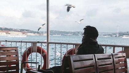 开云体育App-T1发布对阵KT赛后采访：第二局选手们没有丧失专注力很棒